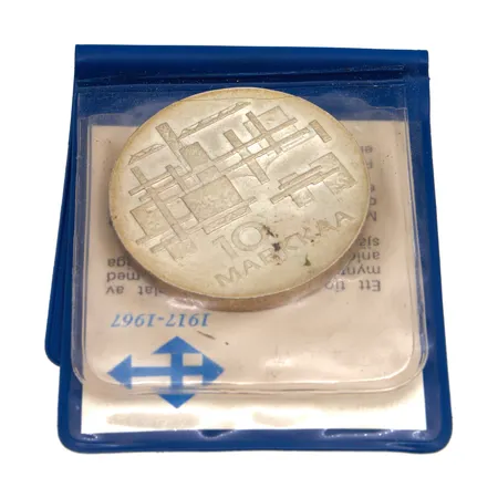 Juhlaraha, Suomen itsenäisyyden kunniaksi 1917-1967, nimellisarvo 10mk, 900,  Paino: 23,9 g