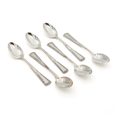 Kuusi kahvilusikkaa, pituus 110mm, 830, Paino: 76,3 g