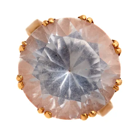 Kivisormus, istutus löystynyt, kaiverrettu, koko 17¼, 585br, Paino: 6,5 g