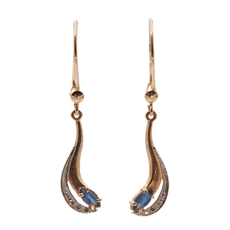 Kivikorvakorut, korkeus 36mm, 585br, kelta- ja valkokultaa, Paino: 1,6 g