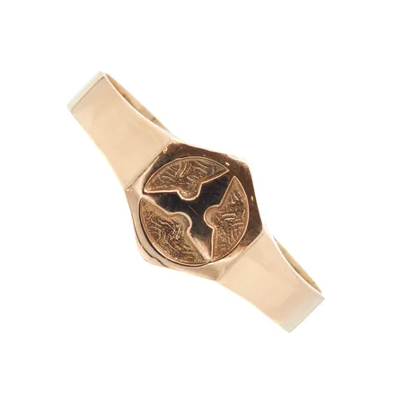 Ammattisormus, koko 24, kaiverrettu, 585, Paino: 4,3 g