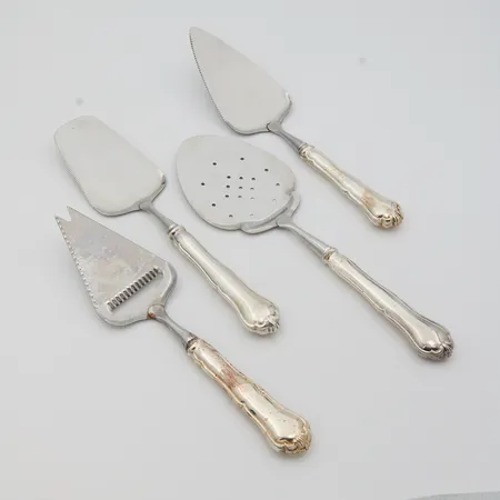 Pöytähopeaa, Chippendale, 830br, Paino: 278,9 g