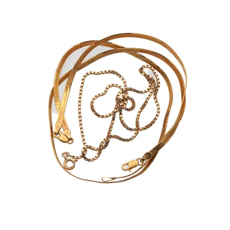 Viallisia kultakoruja, 585, Paino: 19,1 g