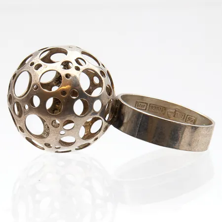 Sormus, Pitsi, NW, Liisa Vitali, Helsinki, 1966, koko 17½, kaiverrettu, 925, Paino: 4,3 g