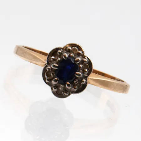 Viallinen kivisormus, 585br, Paino: 1,5 g