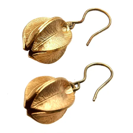 Korvakorut, Lumikukka, Kalevela Koru, Ø 15mm, kullattu pronssi,