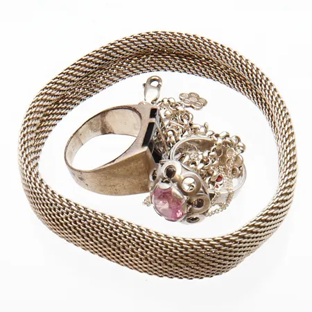 Viallisia hopeakoruja, 813-925br, Paino: 55,7 g