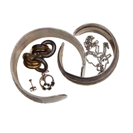 Hopeakoruja, osa viallisia, 925br, Paino: 68 g