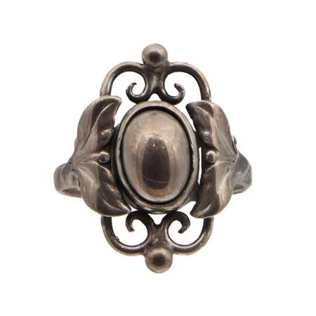 Sormus, koko 17, 830, Paino: 2,9 g