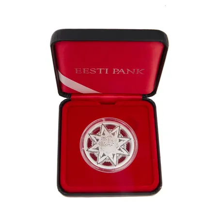 Hopearaha, Krooni 25, 2010 Estonian historia, 999, Paino: 24,2 g