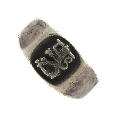 Leijona-kantasormus, koko 20½, 925, Paino: 6,6 g