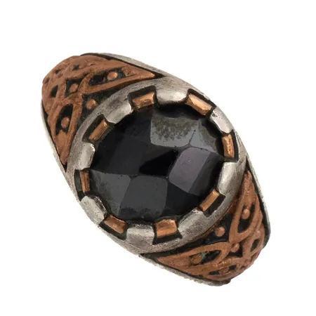 Kivisormus, koko 22, 925br, Paino: 7,4 g