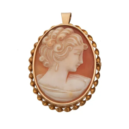 Camee-rintaneula riipuslenkillä, korkeus 46mm, 585br Paino: 10 g