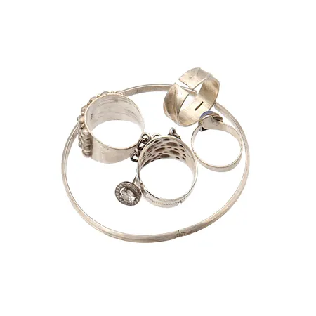 Viallisia koruja, 830-925, Paino: 32,4 g