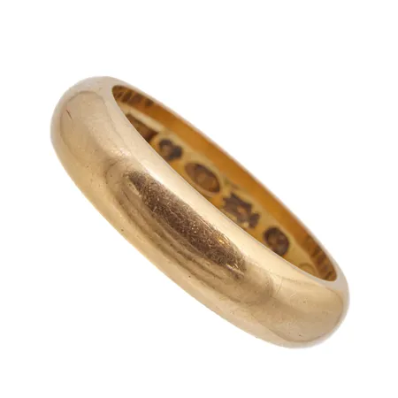 Sileä sormus, koko 18¼, kaiverrettu, 750,  Paino: 7,9 g