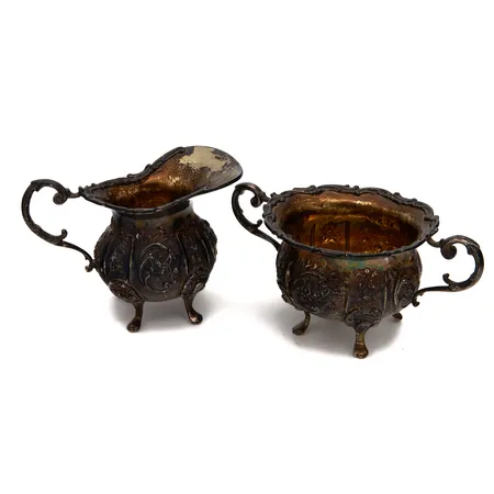 Sokerikko ja kermakko, korkeus 65-75mm, vuodelta 1942, 813,  Paino: 320,5 g