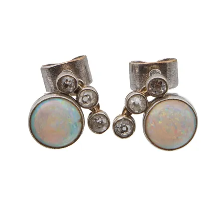 Opaalikorvakorut vanhahiontaisilla timanteilla 6xn.0.07ct, korkeus 11mm, taustat metallia, 585br valkokulta,  Paino: 3,7 g