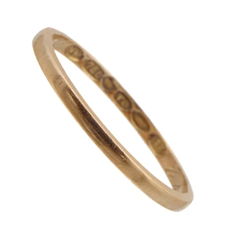 Sileä sormus, kaiverrettu, koko 18¾, 750,  Paino: 1,6 g