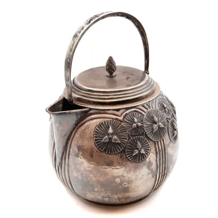 Teekannu, korkeus 195mm, vuodelta 1909, 813, Paino: 402,3 g