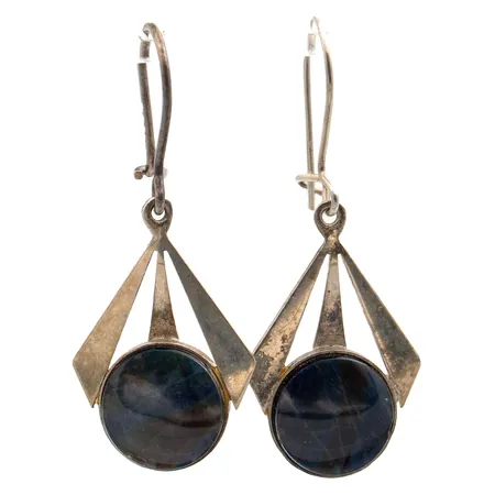 Spektroliitti-korvakorut, korkeus 37mm, koukut eriparia, 830br, Paino: 2,9 g