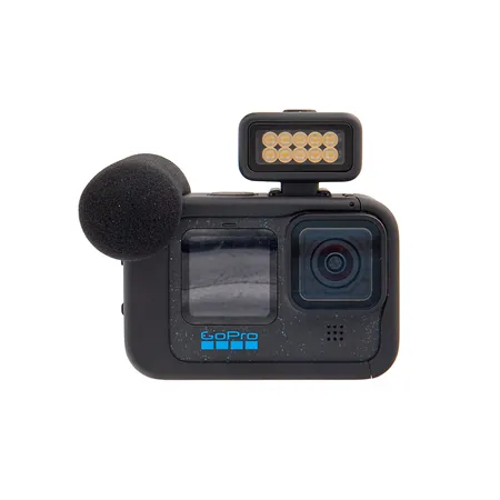 Actionkamera GoPro Hero12 Black Creator Edition, mukana Volta-kamerajalka/pidike, Light Mod, Media Mod, suojakansi, kaareva liimakiinnike, latausjohto, pehmeä laatikko ja ostokuitti Verkkokauppa.com 10/2023.