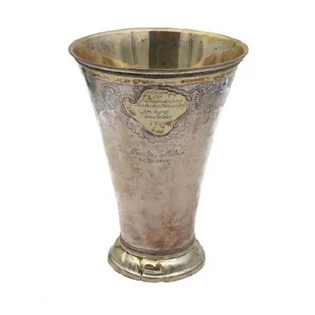 Pokaali, korkeus 200mm, Ø 90-150mm, kaiverrettu, Johan Collin nuorempi, valmistettu Oulussa 1700-luku, 800,  Paino: 392,4 g