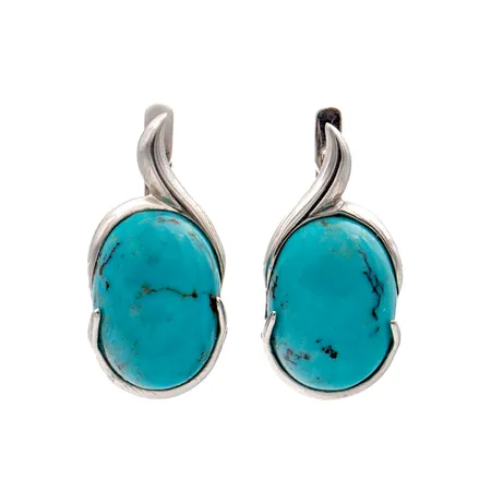 Turkoosikorvakorut, korkeus 23mm, hopeoitu.