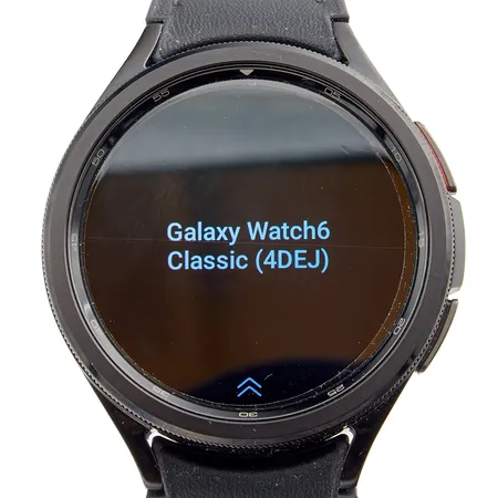 Älykello Samsung Watch6 classic LTE, Ø 46mm, ranneke M/L, ostokuitti Gigantti 10/2023, latausjohto.