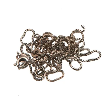 Kaksi viallista kaulaketjua, 925, Paino: 4,7 g