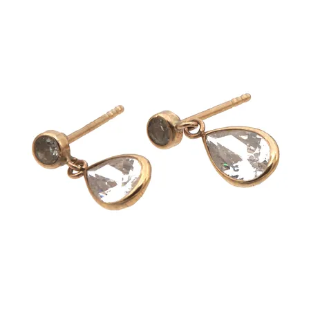 Kivikorvakorut ilman taustoja, korkeus 14mm, 585br, Paino: 0,8 g