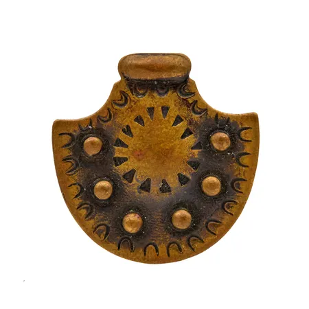 Rintaneula, Kalevala, korkeus 24mm, pronssia