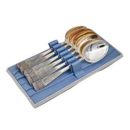 Kuusi ruokalusikkaa Tähkä, pituus 184mm, tekijänleima AT, laatikko, 830, Paino: 266,7 g