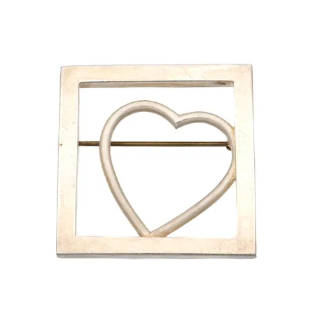 Rintakoru, mitat 39x39mm, Saurum, 925,  Paino: 16,4 g