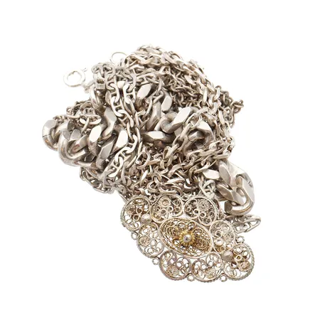 Viallisia hopea koruja, 813-925,  Paino: 69,9 g