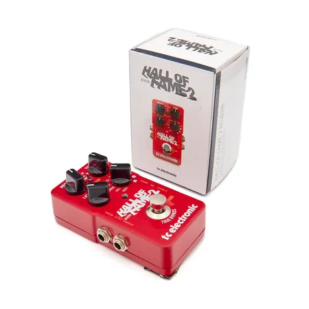 Kitarapedaali TC Electronic Hall of Fame 2, alkuperäinen pakkaus.