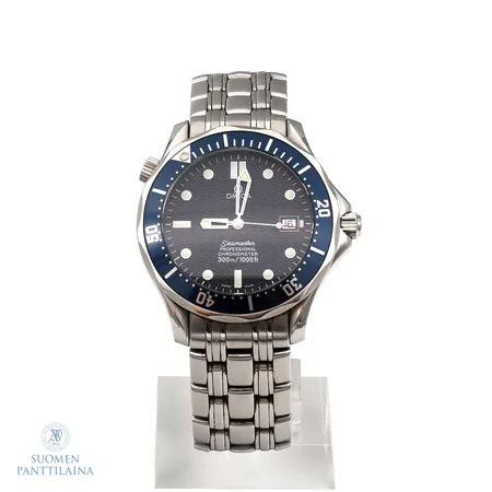 Teräsrannekello Omega Seamaster Professional Chronometer 300m/1000ft, automaatti, taulu Ø 41mm, rannekkeen pituus 200mm, pieniä käytöstä tulleita naarmuja teräsosissa, takuutodistuskuitti Lindroos, käyttöohje, takuukortti (tyhjä) ja alkuperäinen laatikko.