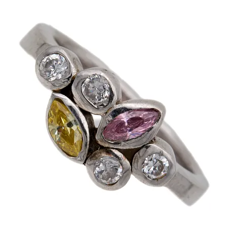 Kivisormus, koko 17, 925br,  Paino: 4,9 g