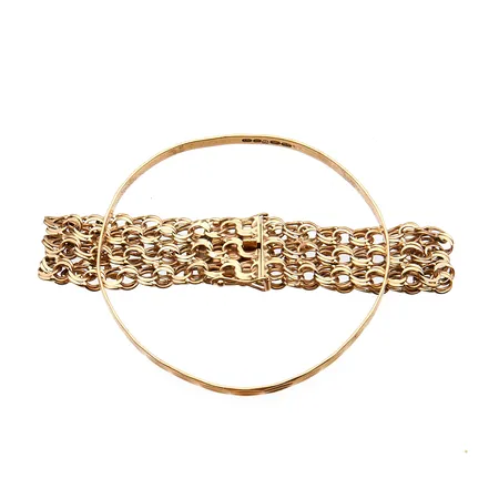 Viallisia kultakoruja, 585,  Paino: 28,4 g