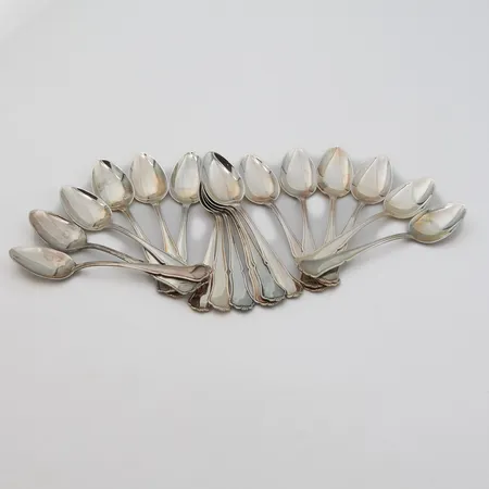 18 Kahvilusikkaa, Chippendale, pituus 117mm, 830, Paino: 228,3 g