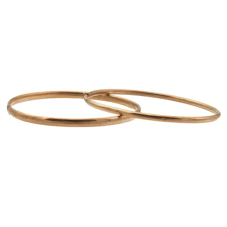 Kaksi viallista rannerengasta, 585,  Paino: 7 g