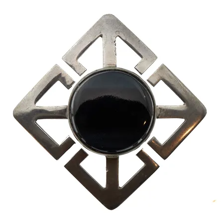 Kivirintaneula, leveus 30mm, 813br, Paino: 6,9 g