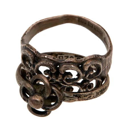 Kaksi viallista sormusta, 830-925, 4,5g Paino: 4,5 g