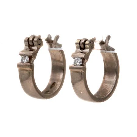 Timanttikorvakorut 2xn.0.03ct, Ø 13mm, 750 valkokulta,  Paino: 4,1 g