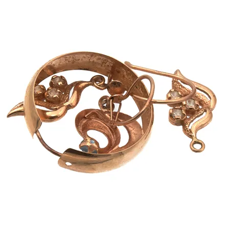 erä kultakoruja osa viallisia, 585br,  Paino: 2,4 g