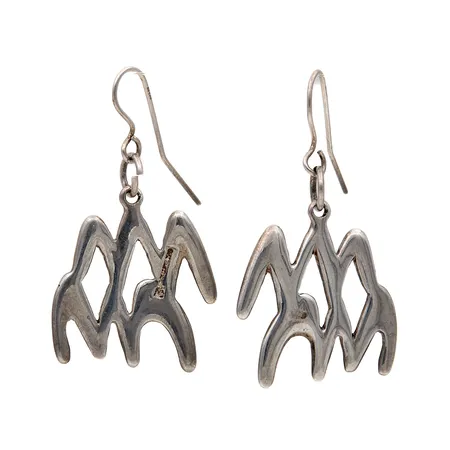 Korvakorut, Paula Nummela, Vesimies, korkeus 39mm, 925, Paino: 6,3 g