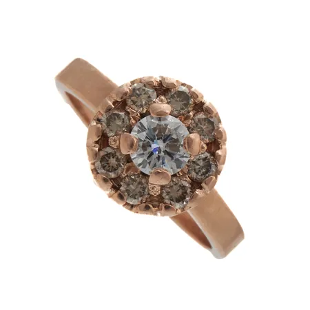 Timanttisormus 1xn.0.43ct ja 8xn.0.04ct, koko 16, kaiverrettu, 585,  Paino: 4,6 g