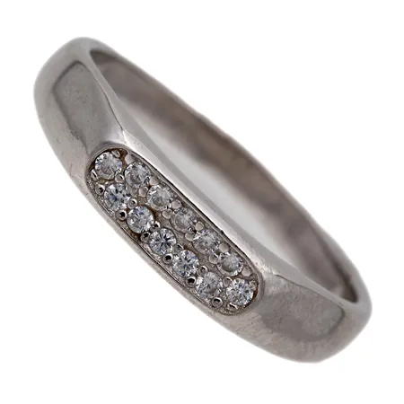 Kivisormus, koko 18¾, 925br,  Paino: 3,6 g