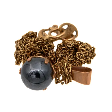 Viallisia kultakoruja, 585br,  Paino: 2,1 g