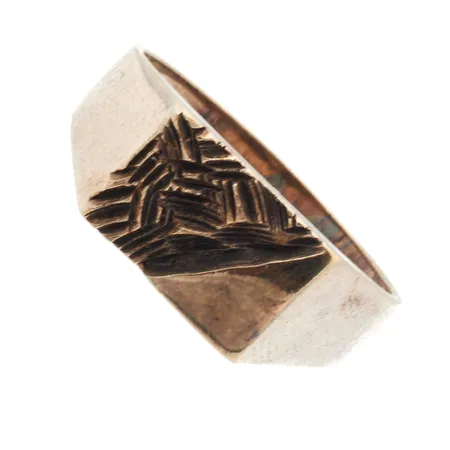 Sormus, koko 22, korumetallia 