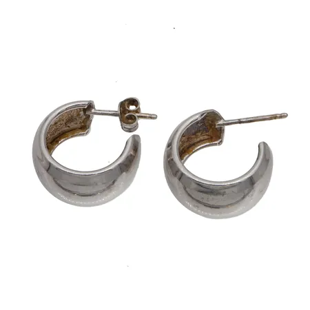 Korvakorut, käytön jälkiä, korkeus 18mm, leveys 10mm, 925,  Paino: 3,6 g